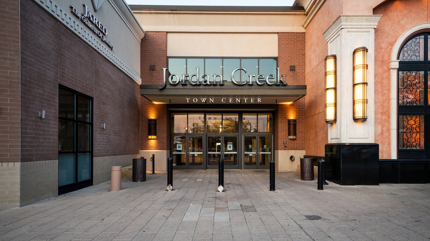 101 Jordan Creek Pkwy, West Des Moines, IA for Rent