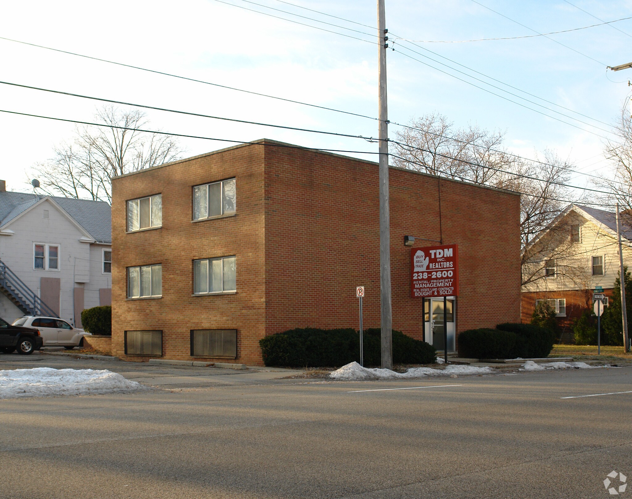 521 W Court St, Flint, MI for Sale