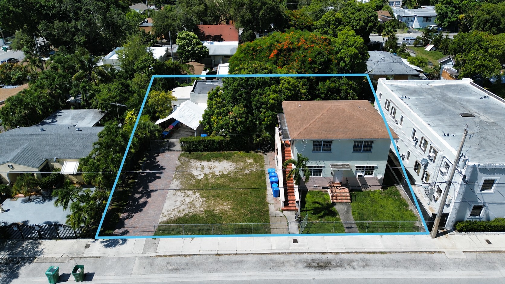255 NW 32nd St, Miami, FL for Sale