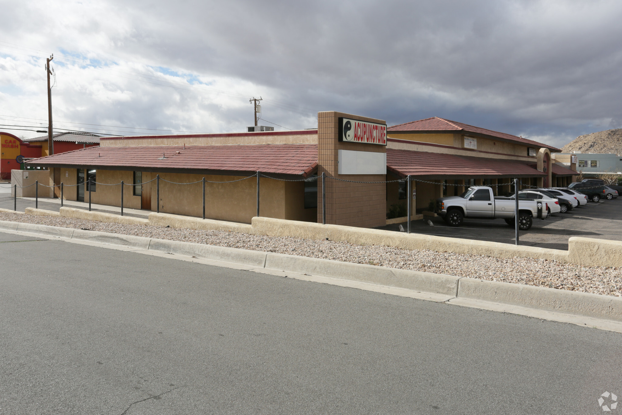 18031 US Highway 18, Apple Valley, CA for Rent