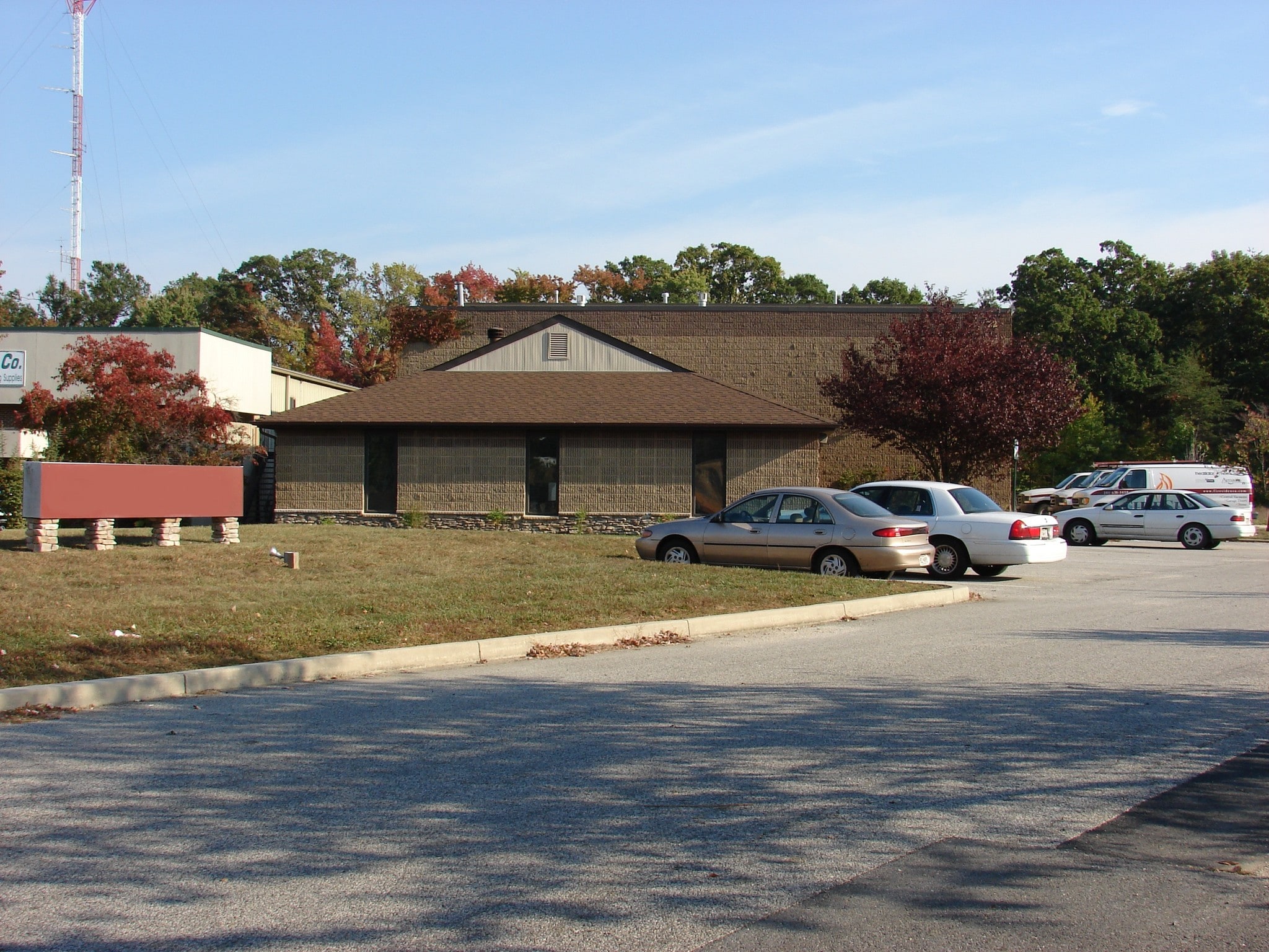22 Irongate Dr Waldorf, MD 20602 Industrial Property for Lease on