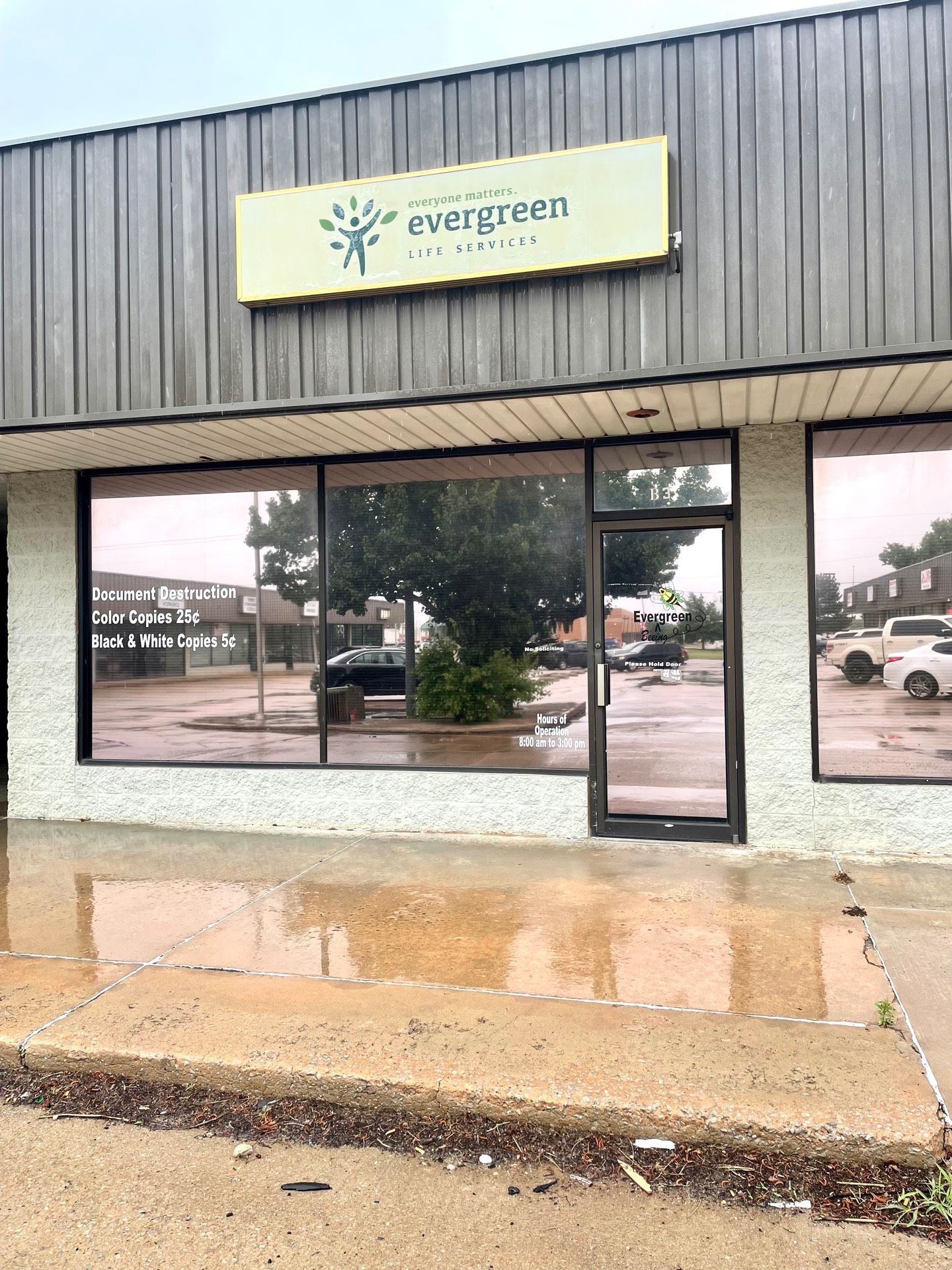 705 S Oakwood Rd Enid, OK 73703 Office Property for Lease on