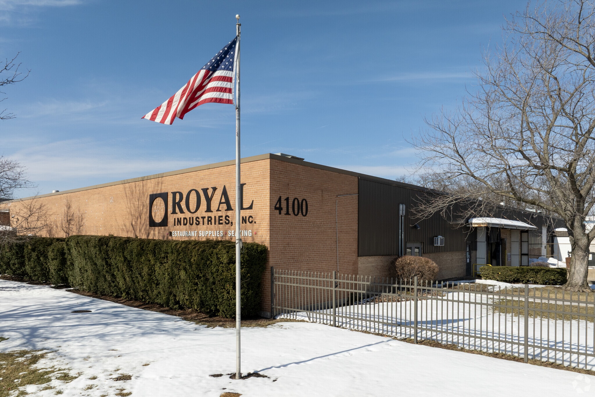 4100 W Victoria St, Chicago, IL for Sale