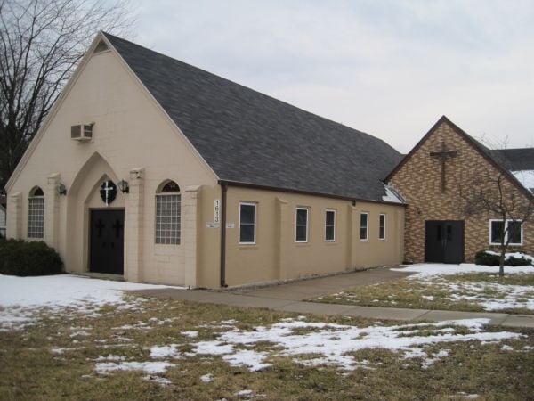 1613 Grove St, Fort Wayne, IN for Rent