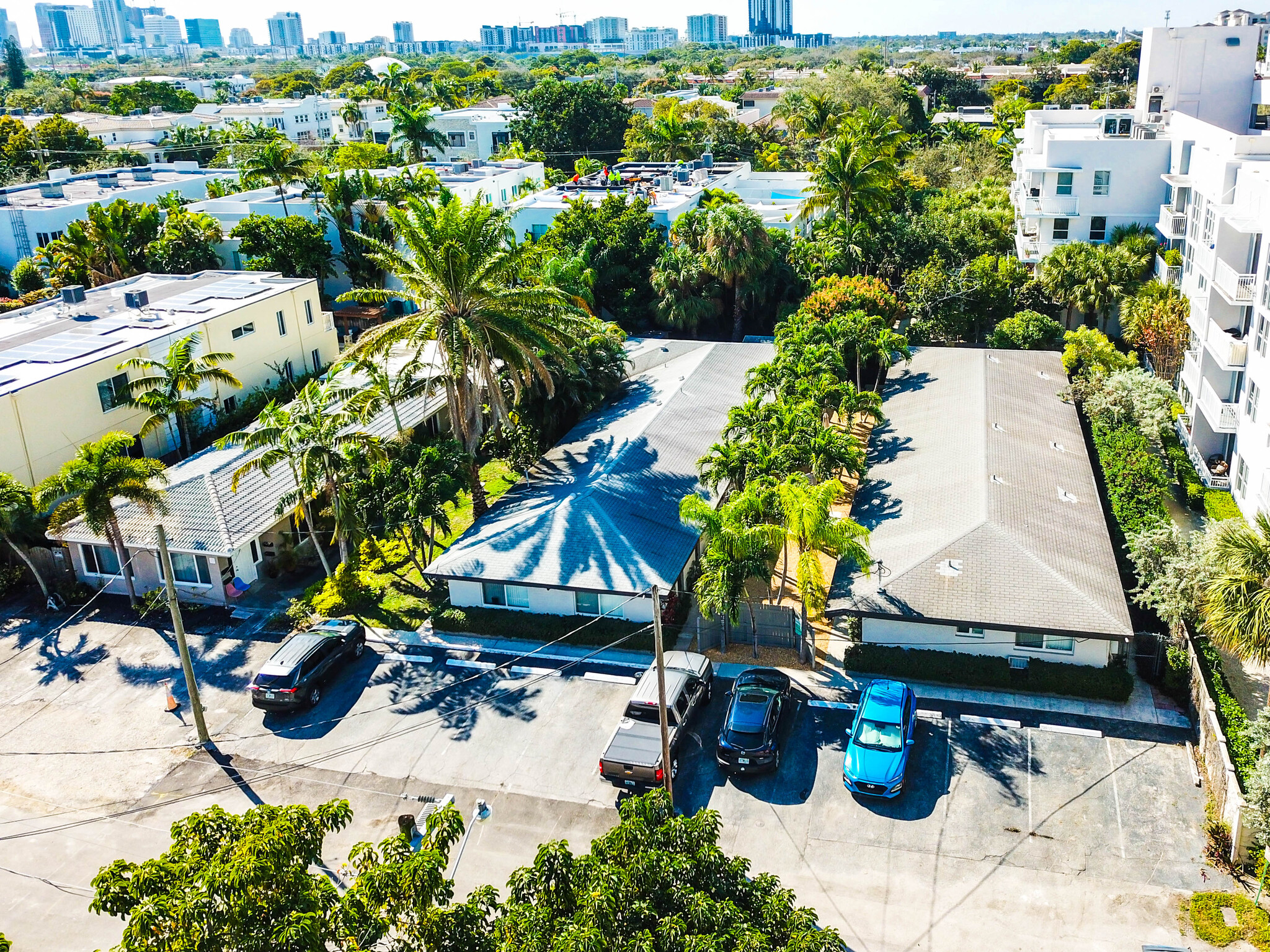 921 NE 17th Ave, Fort Lauderdale, FL for Sale