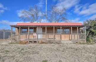 Purcell, OK Specialty - 521 Eel River St