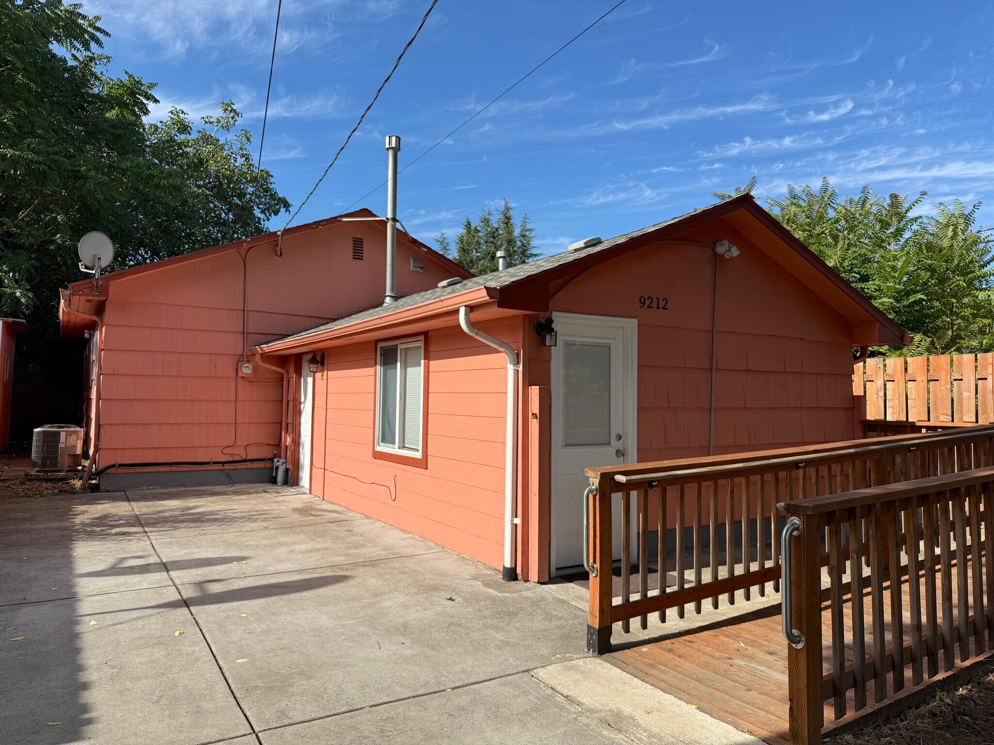 9212 SE Bush St, Portland, OR for Sale