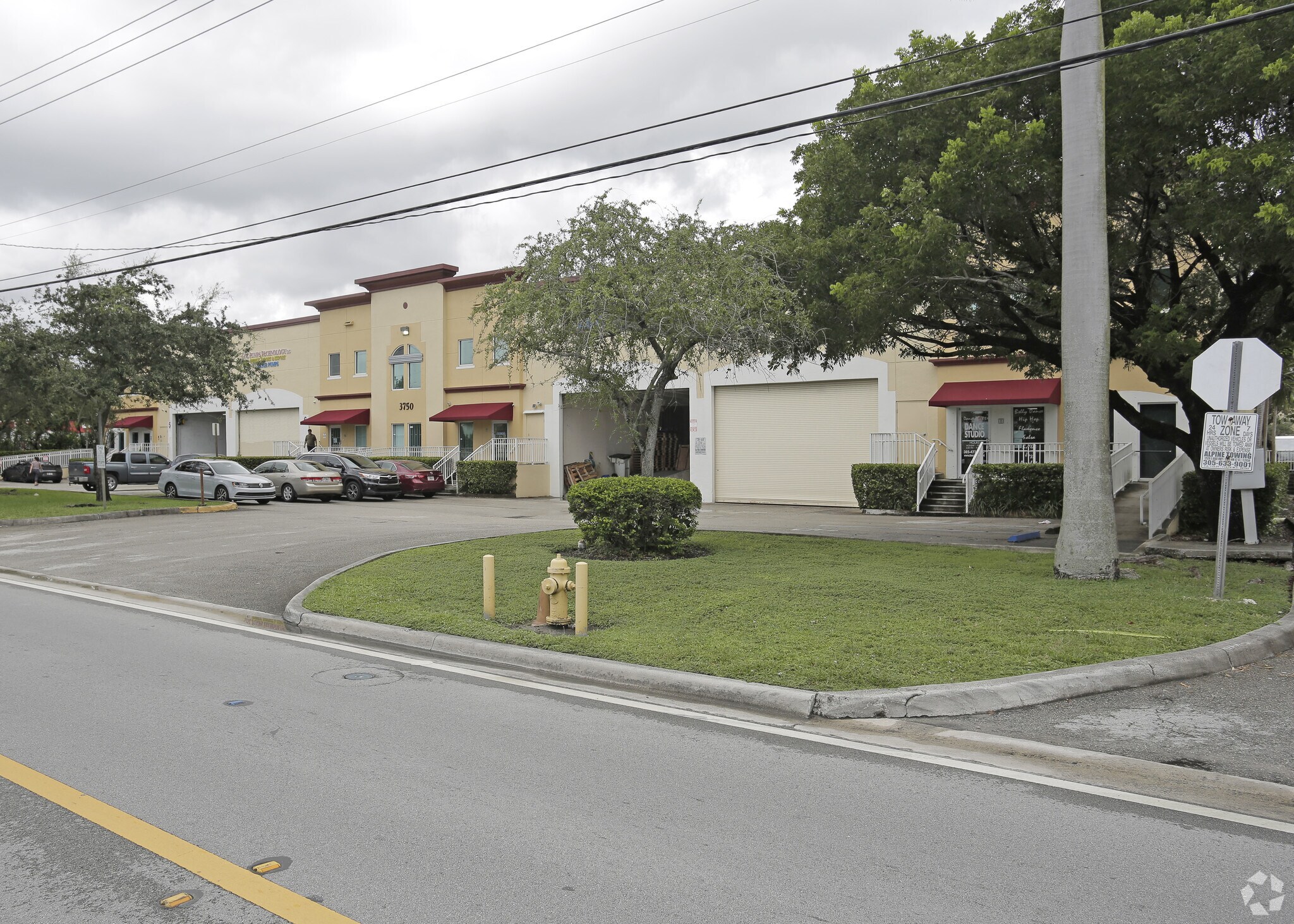 3750 NW 114th Ave, Miami, FL for Rent