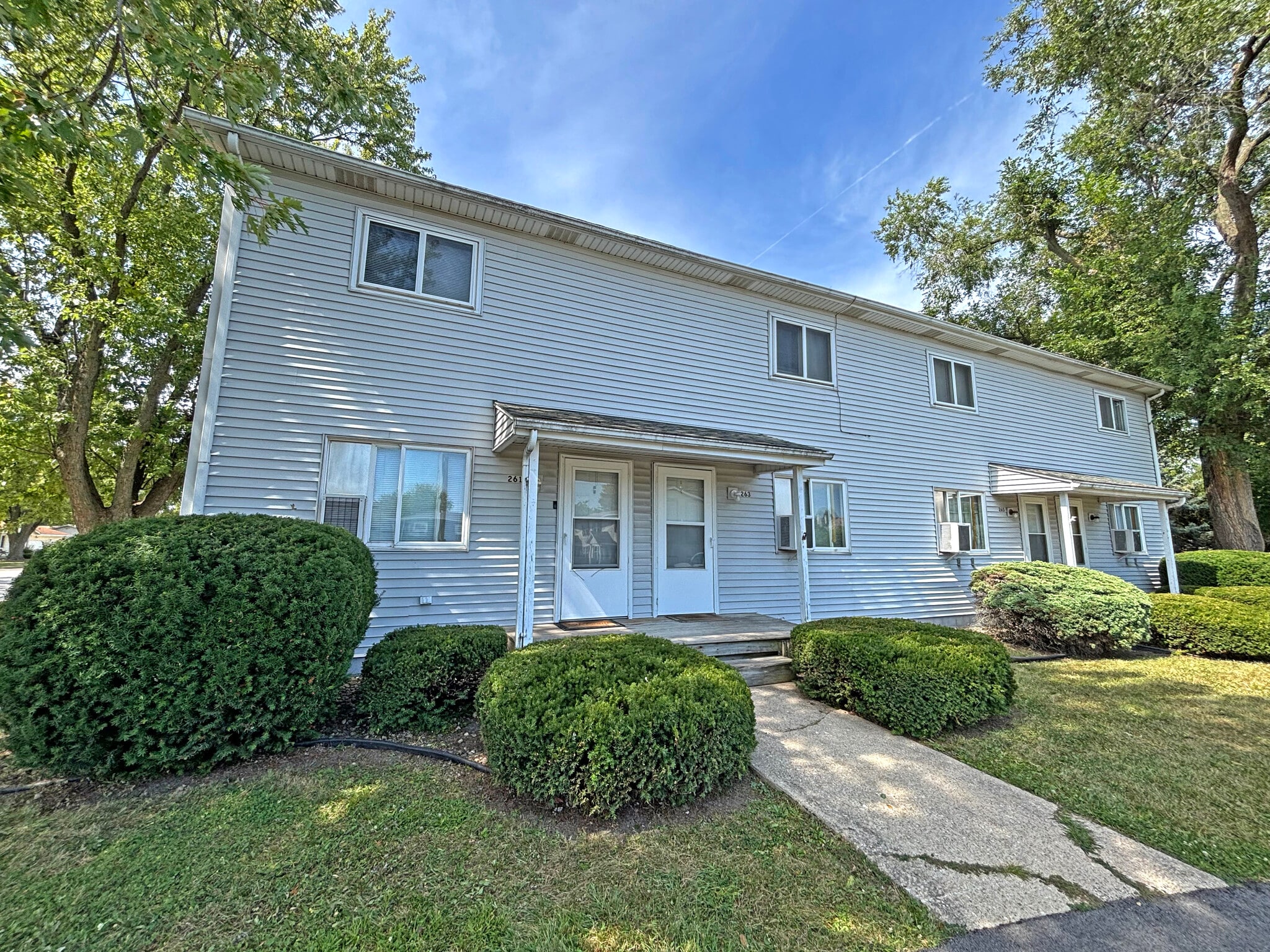 261 Mohawk Dr, Bourbonnais, IL for Sale