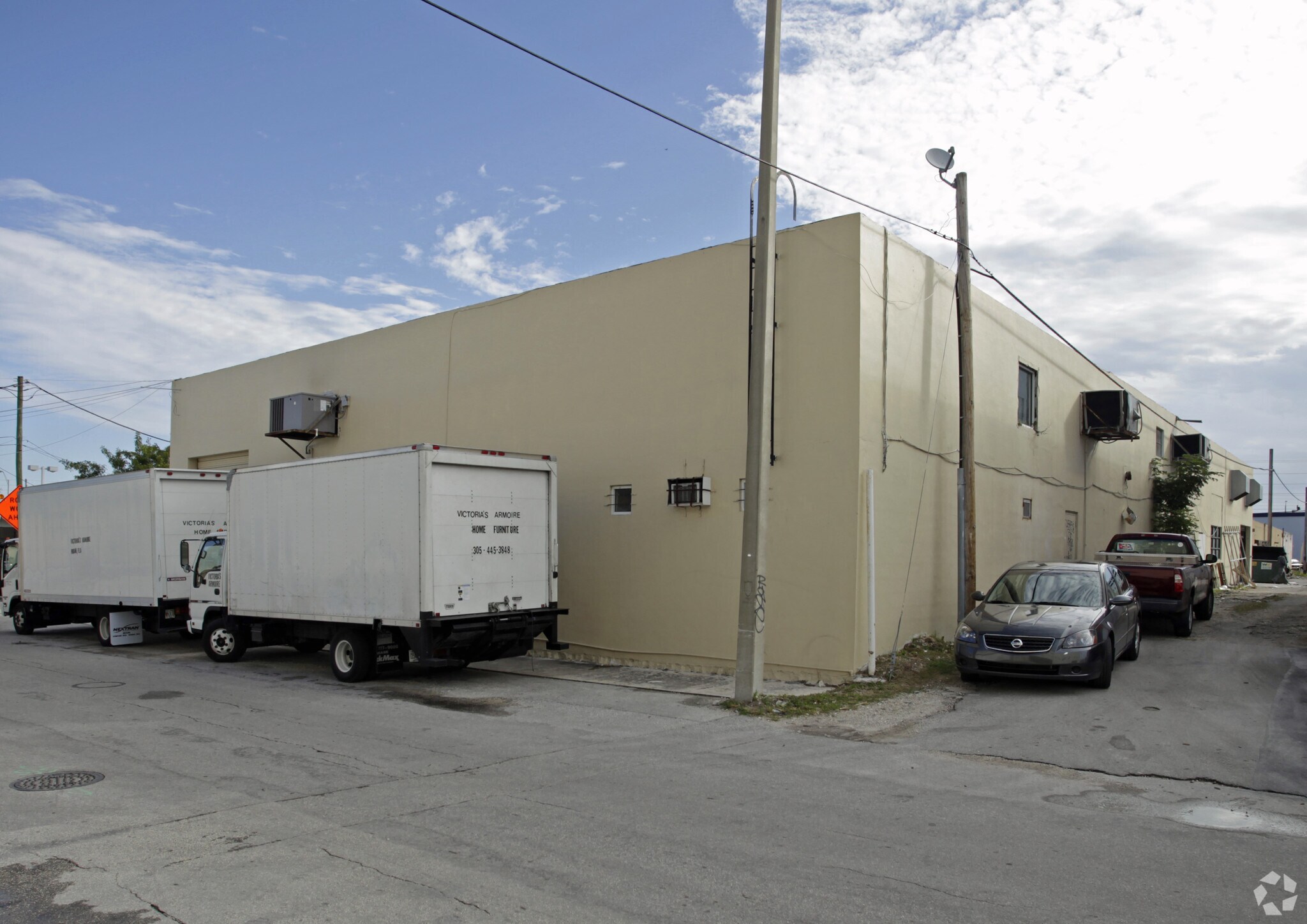 3075 SW 39th Ave, Miami, FL for Rent
