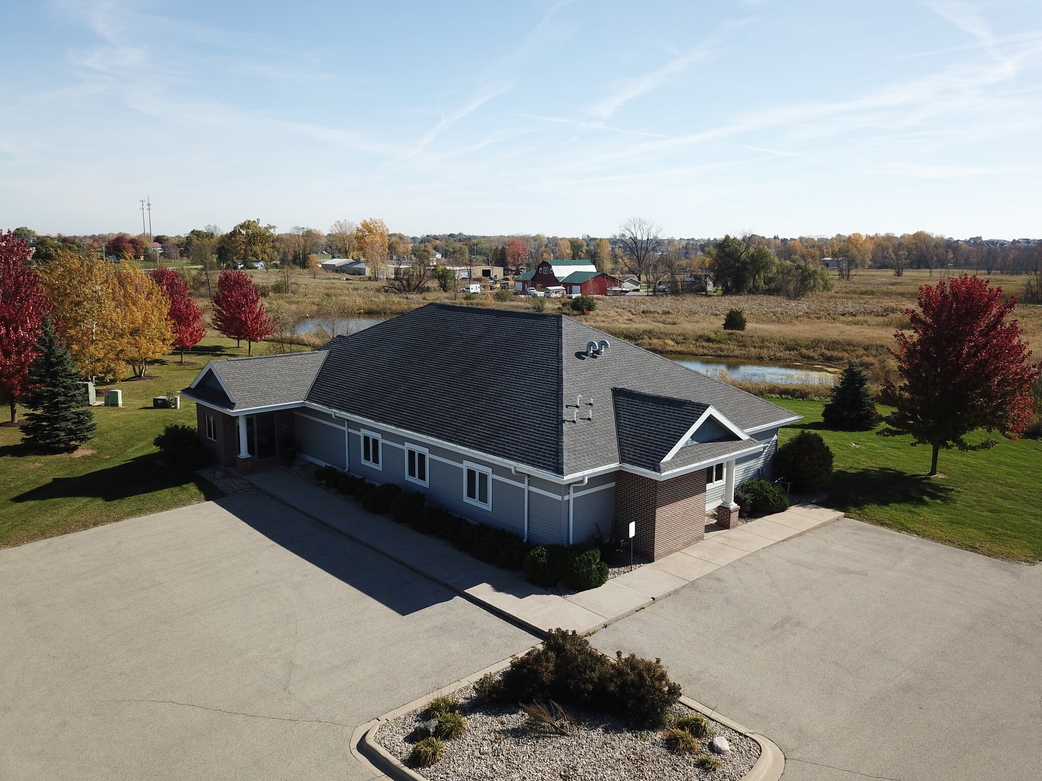 N1734 Lily of the Valley Dr, Greenville, WI for Sale