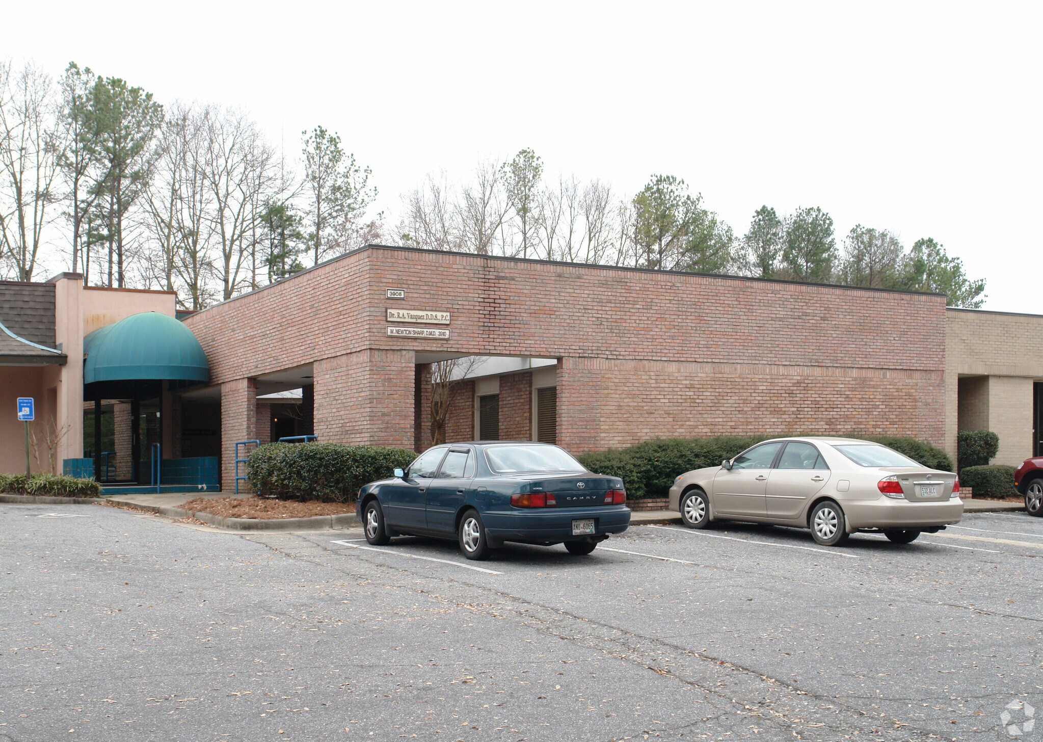3910-3914 Rosemont Dr, Columbus, GA for Rent