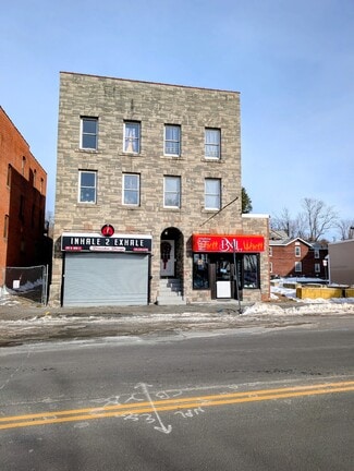 Waterbury, CT Apartments - 496-500 W Main St