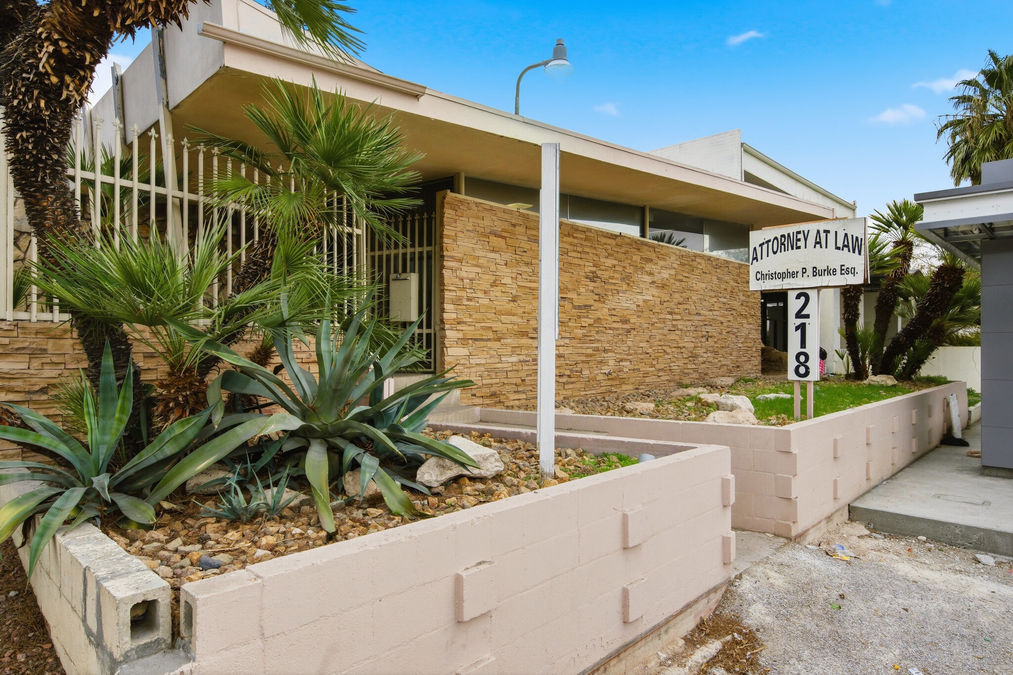 218 S Maryland Pky, Las Vegas, NV for Sale