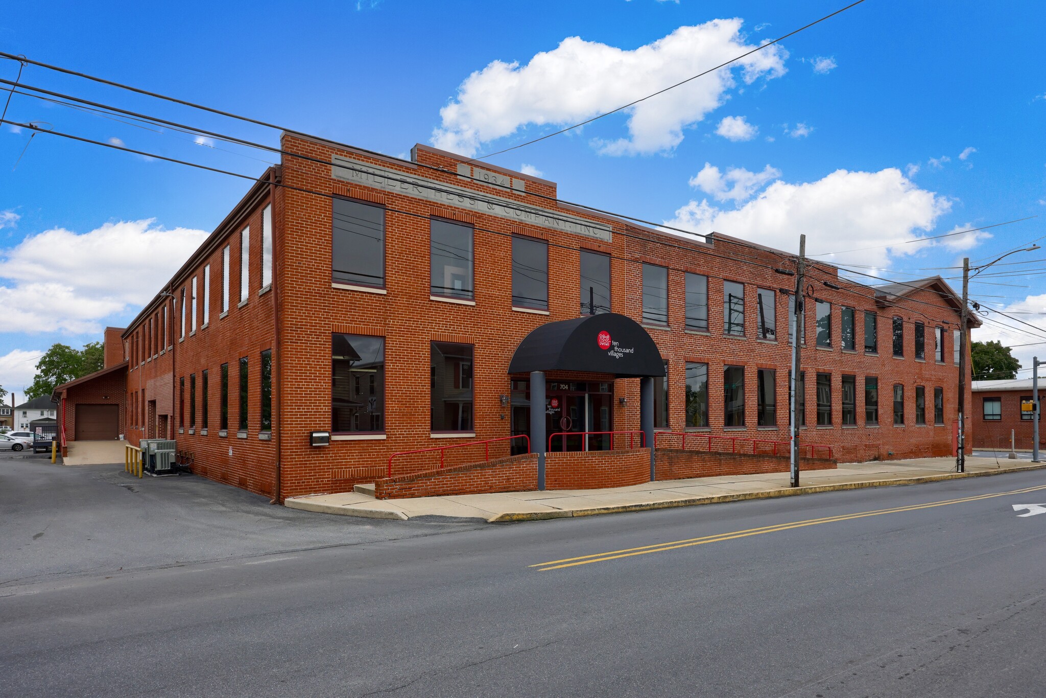 704 Main St, Akron, PA for Sale