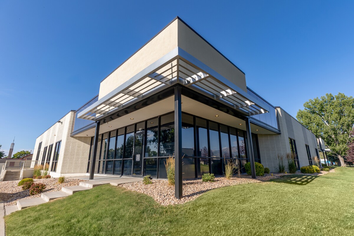 1182 W 2400 S, Salt Lake City, UT for Rent