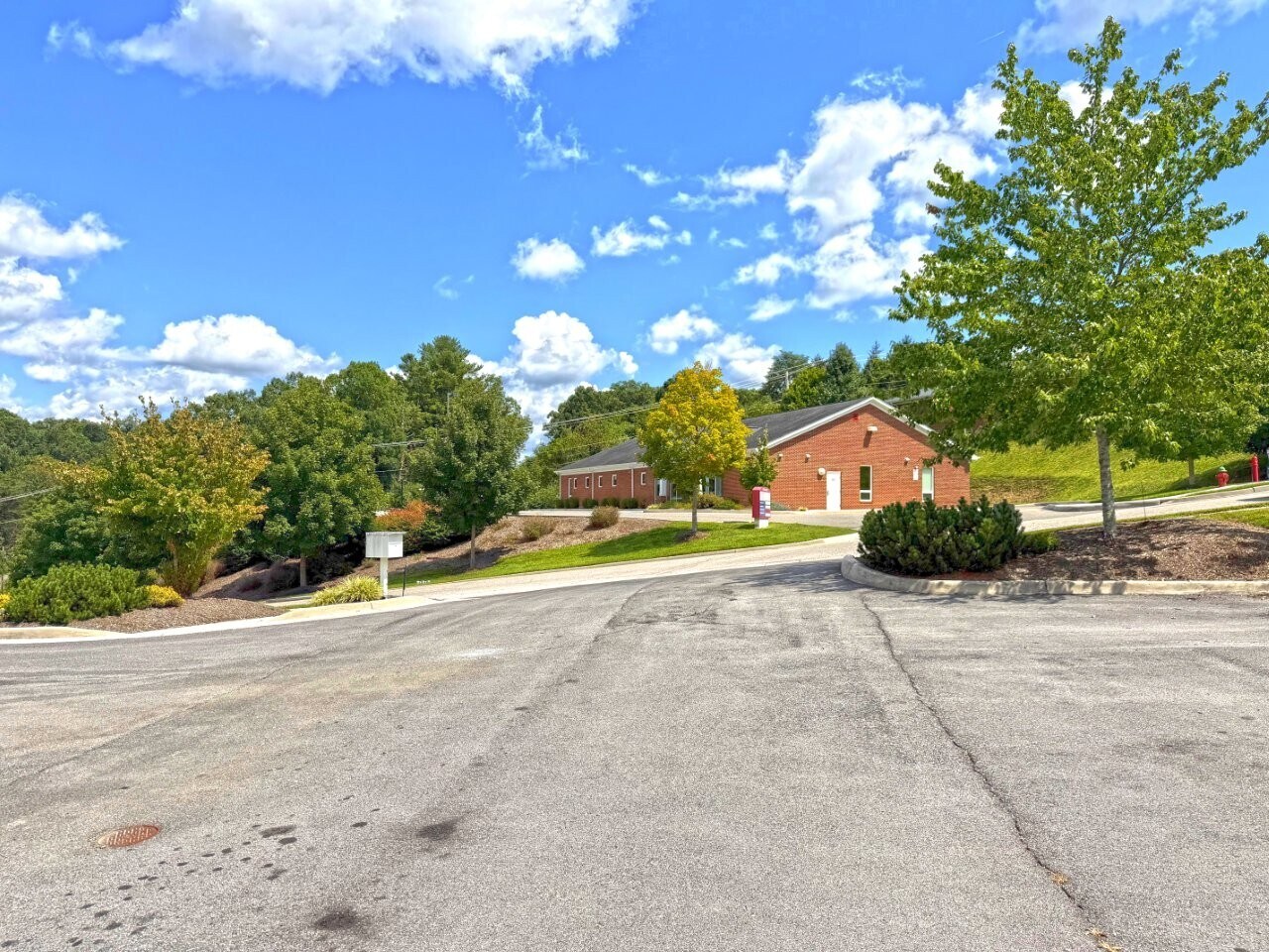829 Davis St, Blacksburg, VA for Sale
