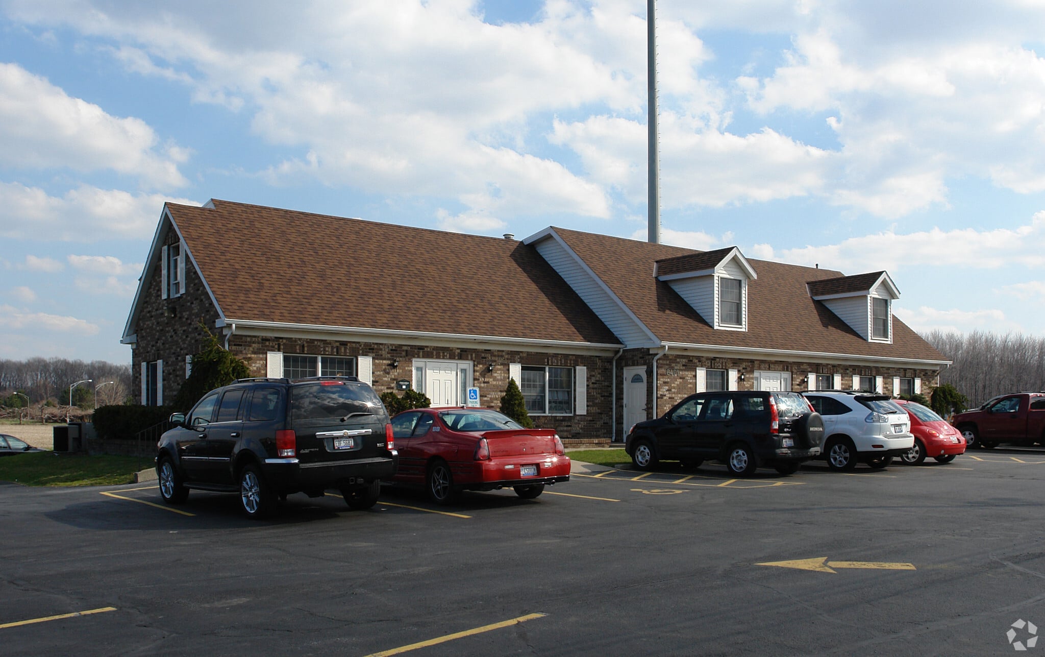 6401 Broadway Ave, Lorain, OH for Rent