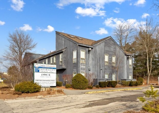 29 Riverside St, Nashua, NH for Sale