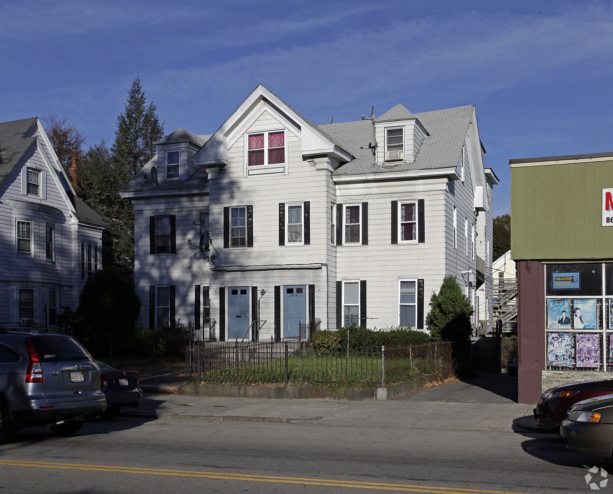 862-864 Main St, Worcester, MA for Sale