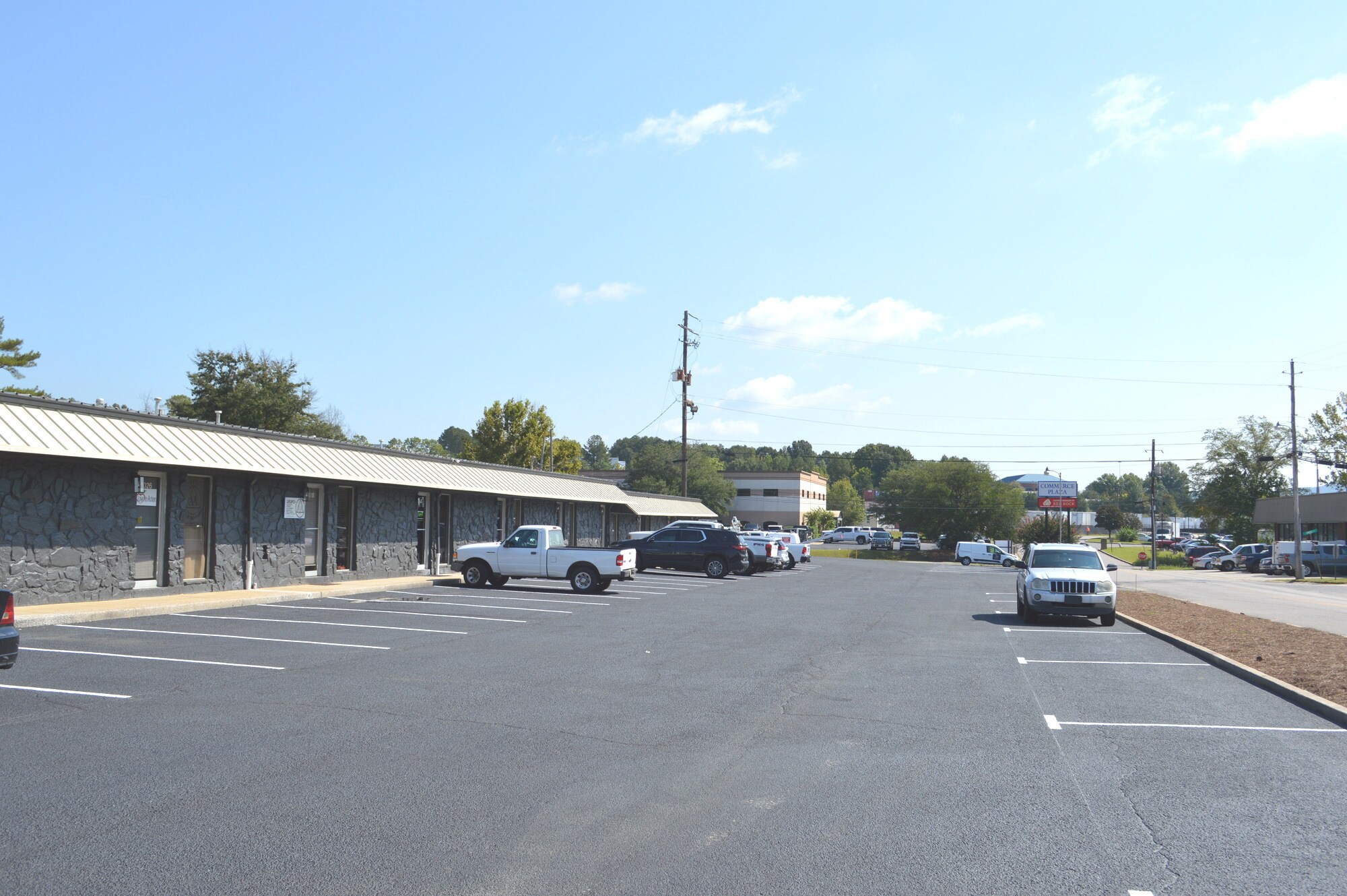 1020-1042 Commerce Blvd, Pelham, AL for Rent
