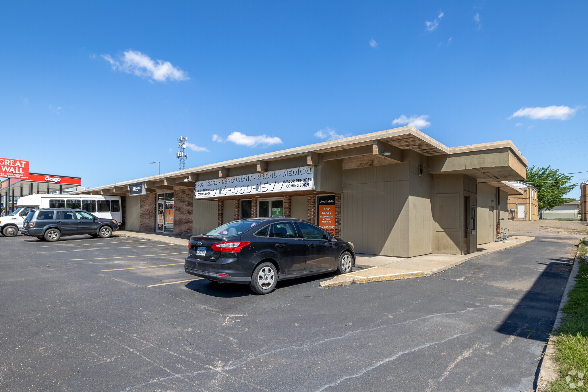 1328-1336 SW 17th St, Topeka, KS for Sale