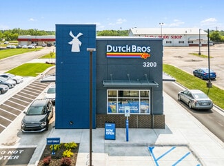 Topeka, KS Restaurant - 3200 SW Topeka Blvd