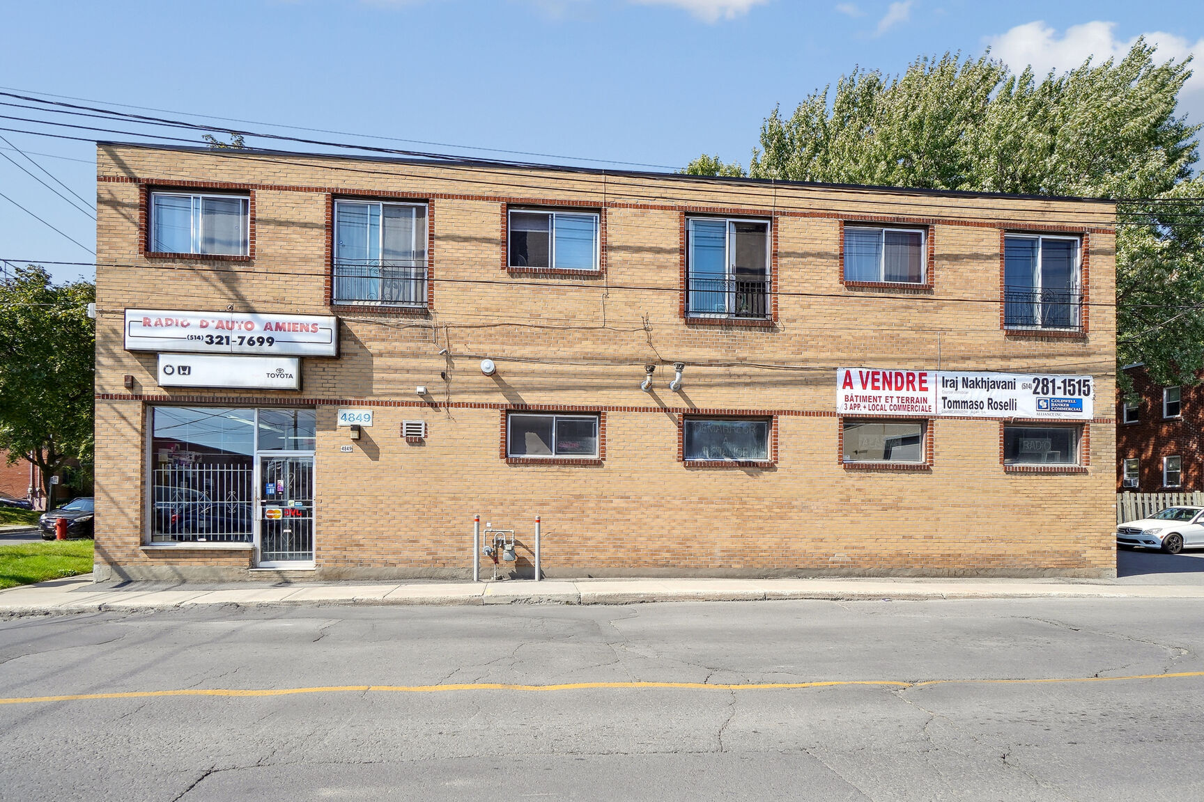 4845-4849 Rue D'amiens, Montréal, QC for Sale