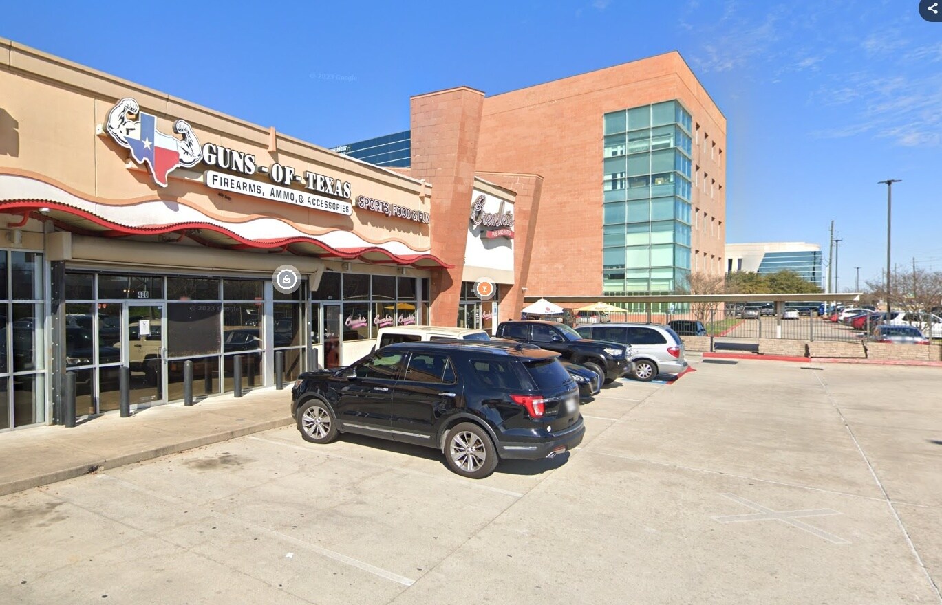 8050 N Sam Houston Pky W, Houston, TX for Rent