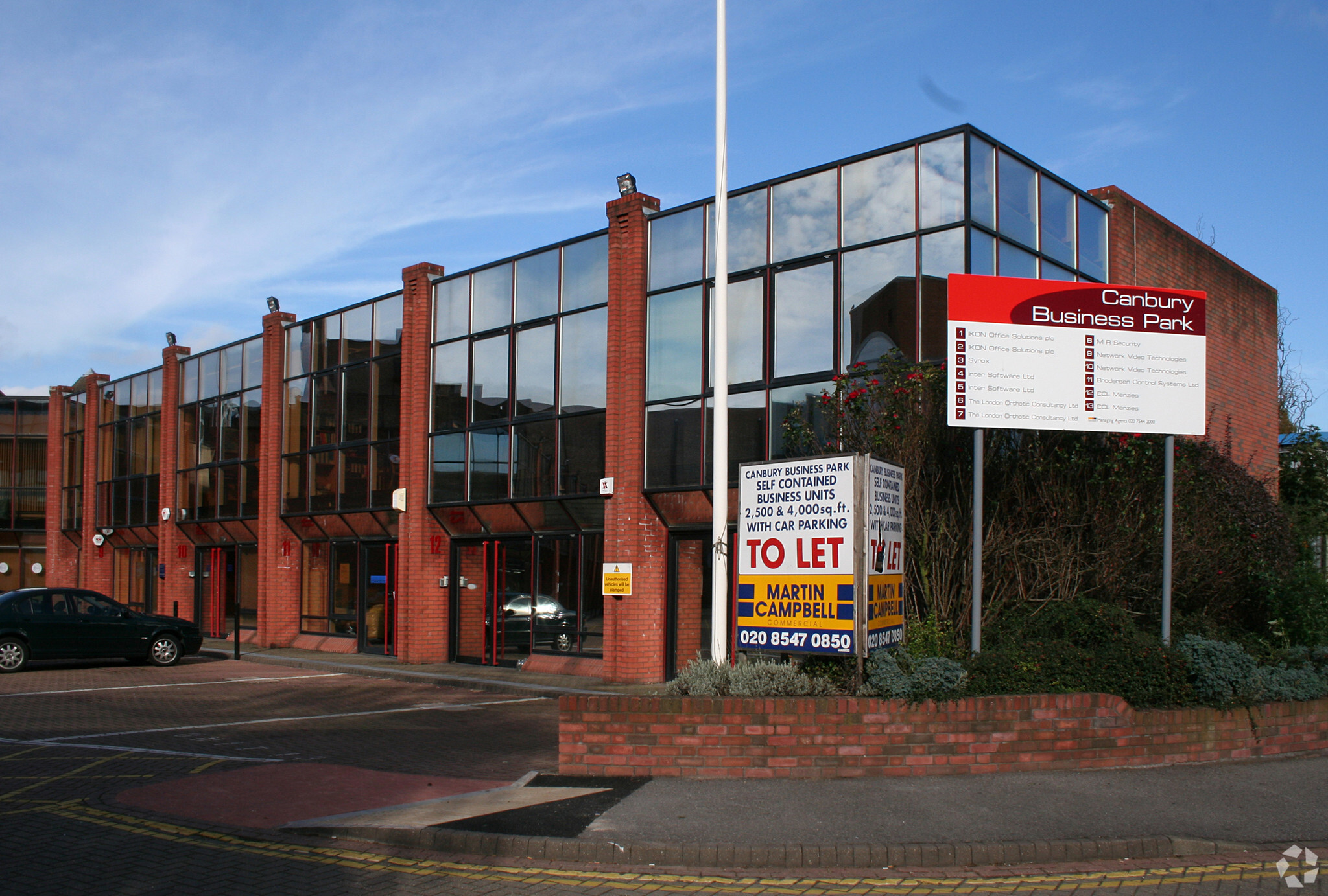 Elm Cres, Kingston Upon Thames, LND for Sale