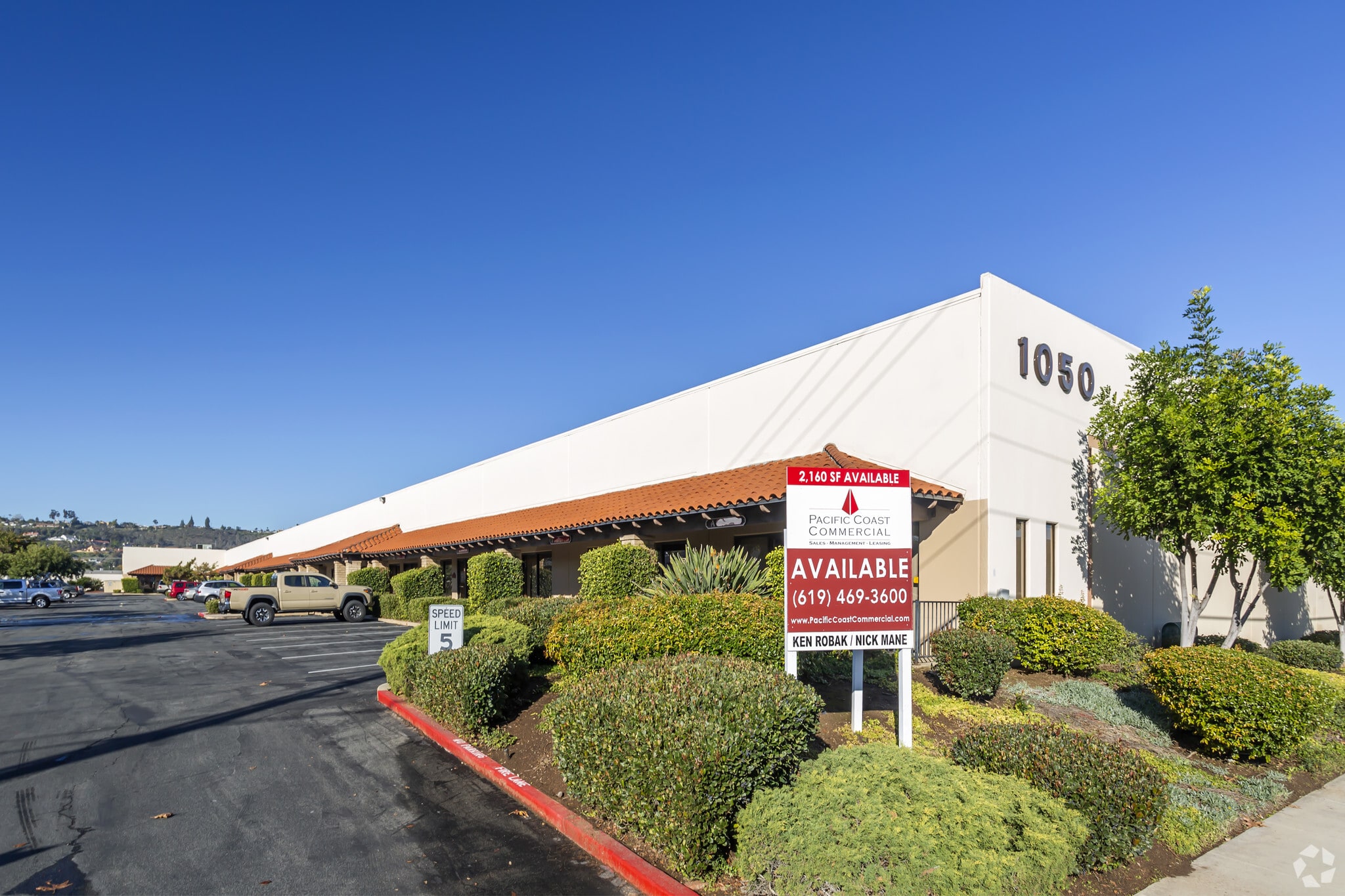 1050 Pioneer Way, El Cajon, CA for Rent