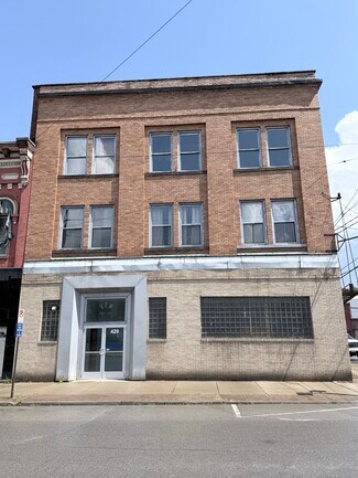 Franklin, PA Storefront Retail/Office - 429 13th St Franklin, PA Storefront Retail/Office - 429 13th St