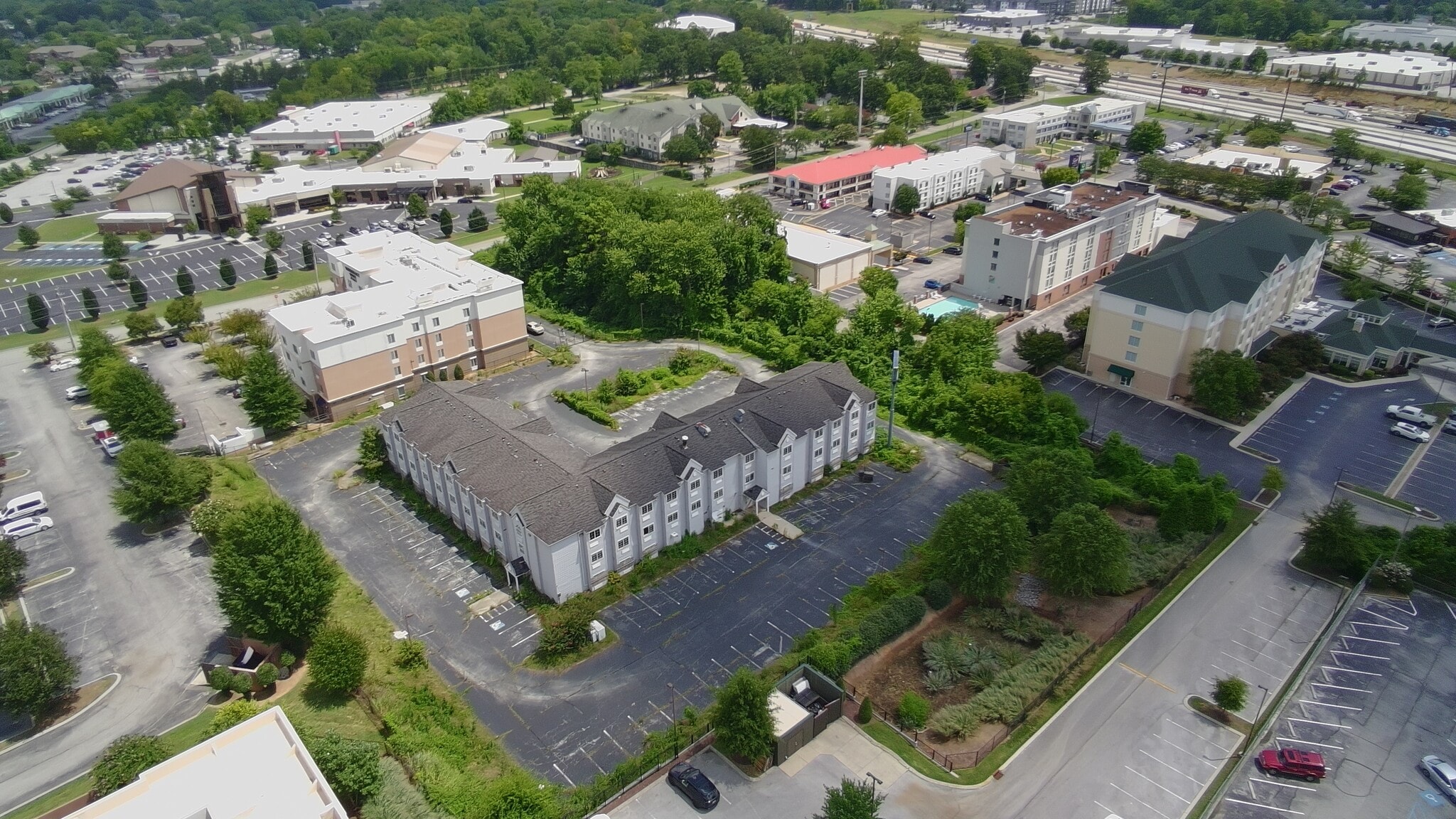 7014 McCutcheon Rd, Chattanooga, TN for Sale
