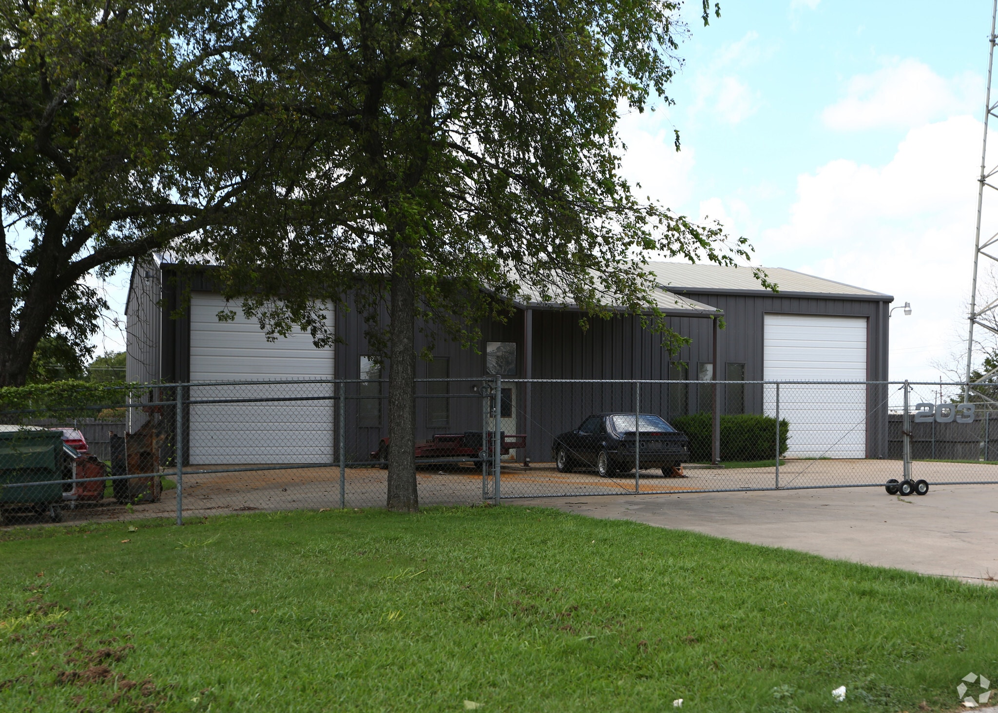 203 N Hampton Rd, Crowley, TX for Rent