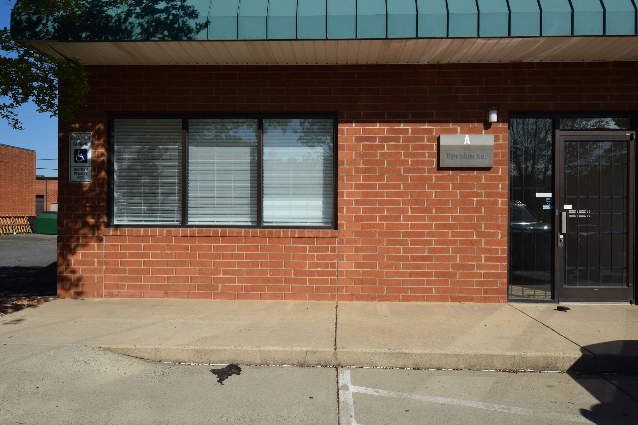 6128 Brookshire Blvd, Charlotte, NC for Rent