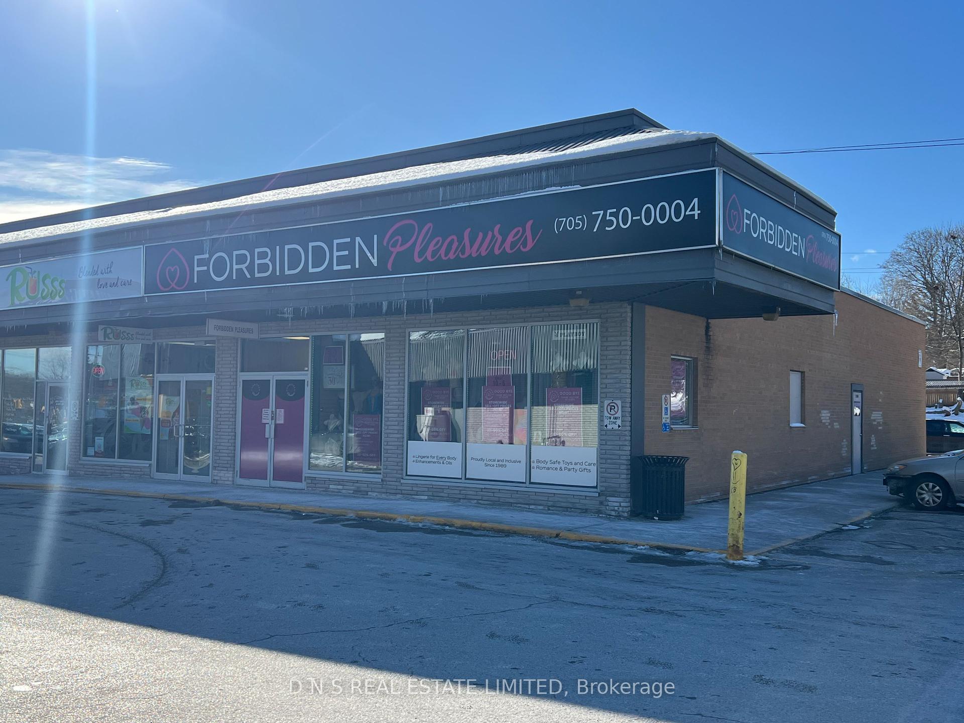 871-875 Chemong Rd, Peterborough, ON for Rent