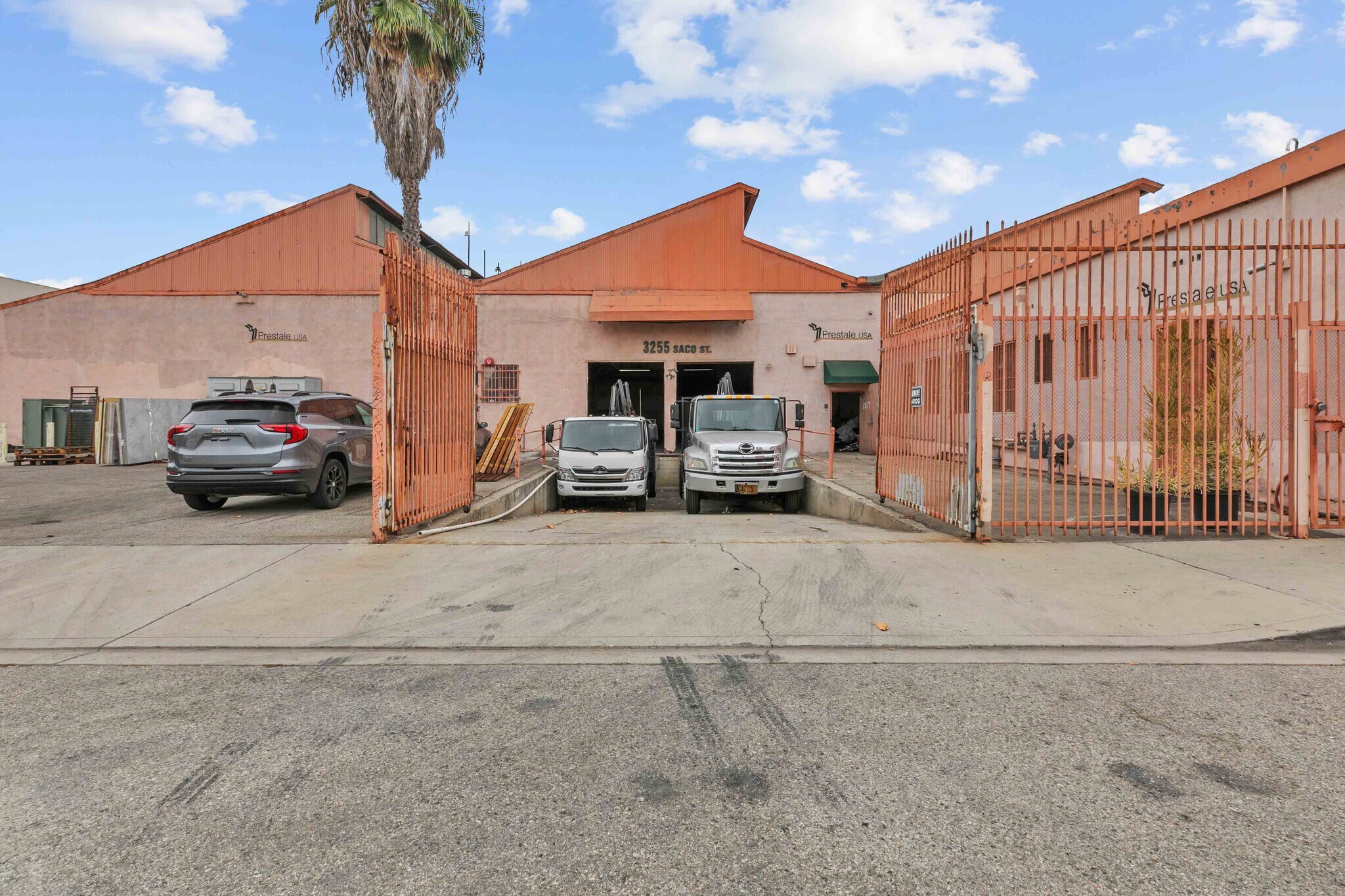 3255 Saco St, Vernon, CA for Rent
