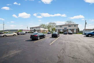 Perrysburg, OH Apartments - 27772-27796 Oregon Rd