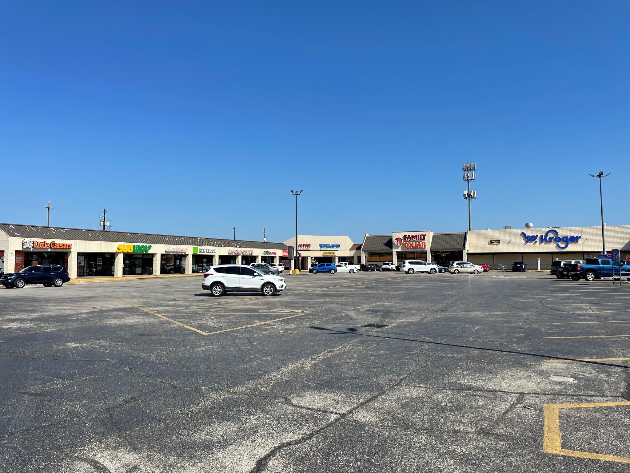 2619 Red Bluff Rd, Pasadena, TX for Rent