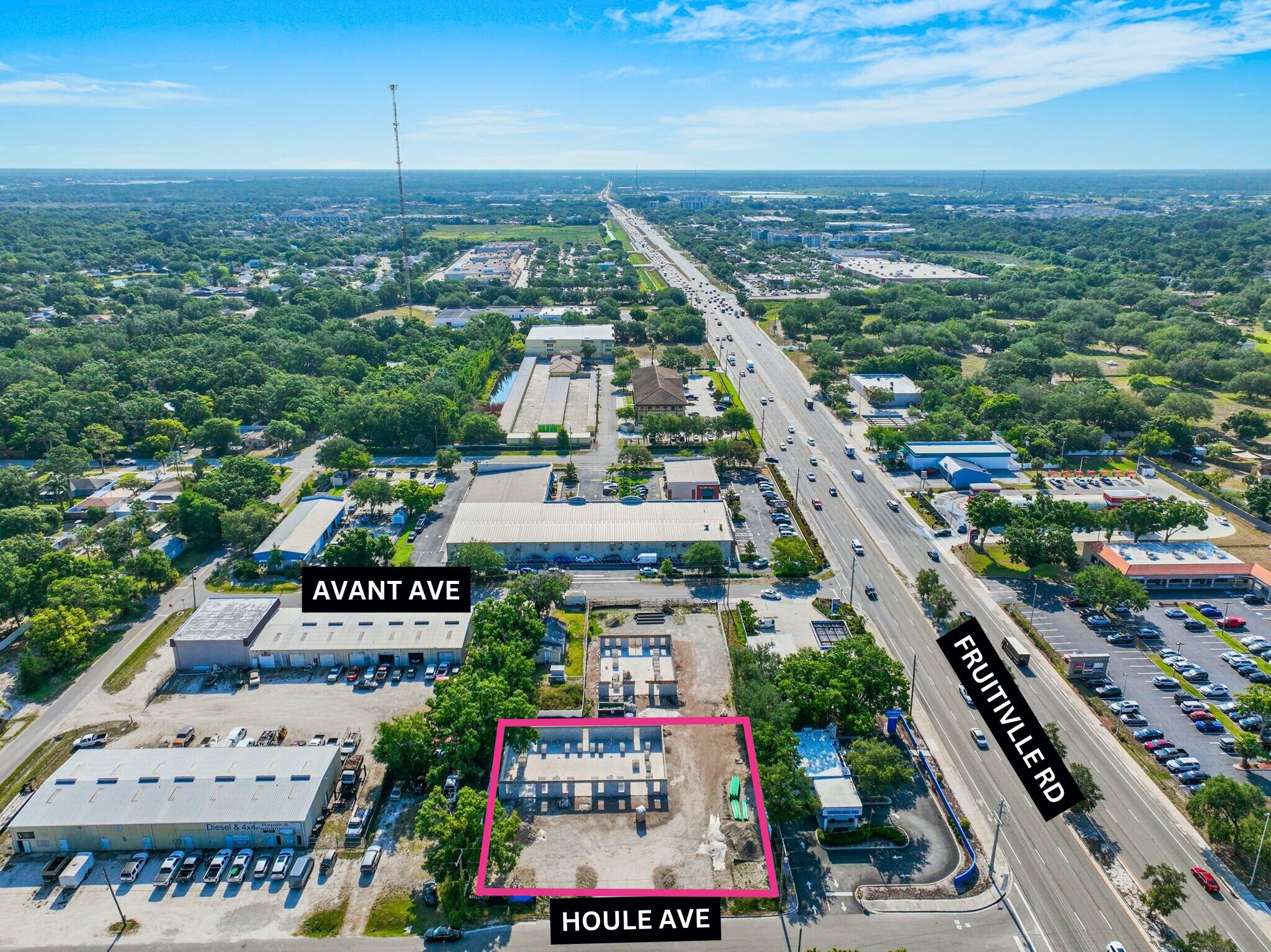 124 Houle Ave, Sarasota, FL for Sale