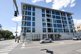 Chicago, IL Apartments - 2800 W North Ave