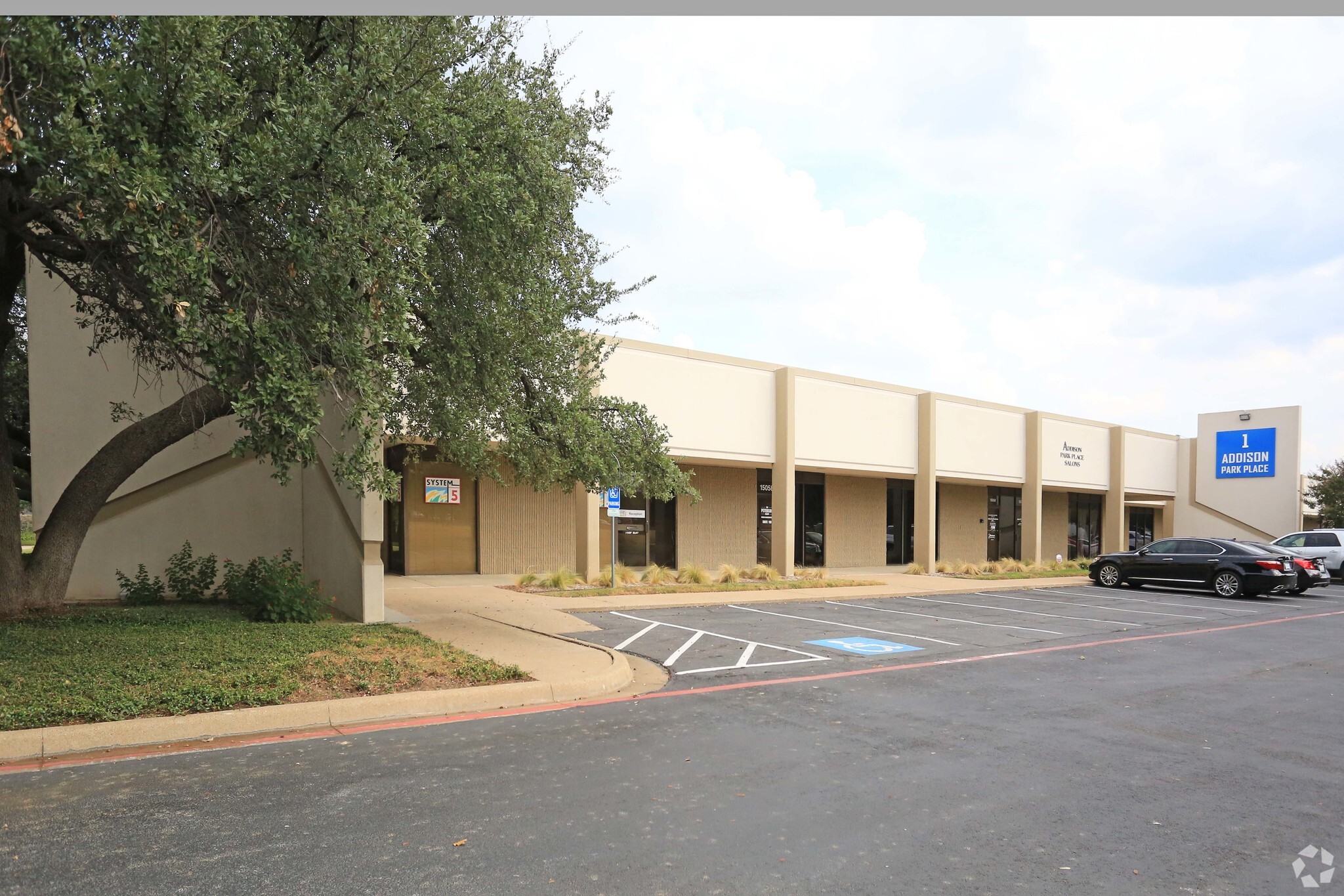 15026-15080 Beltway Dr, Addison, TX for Rent