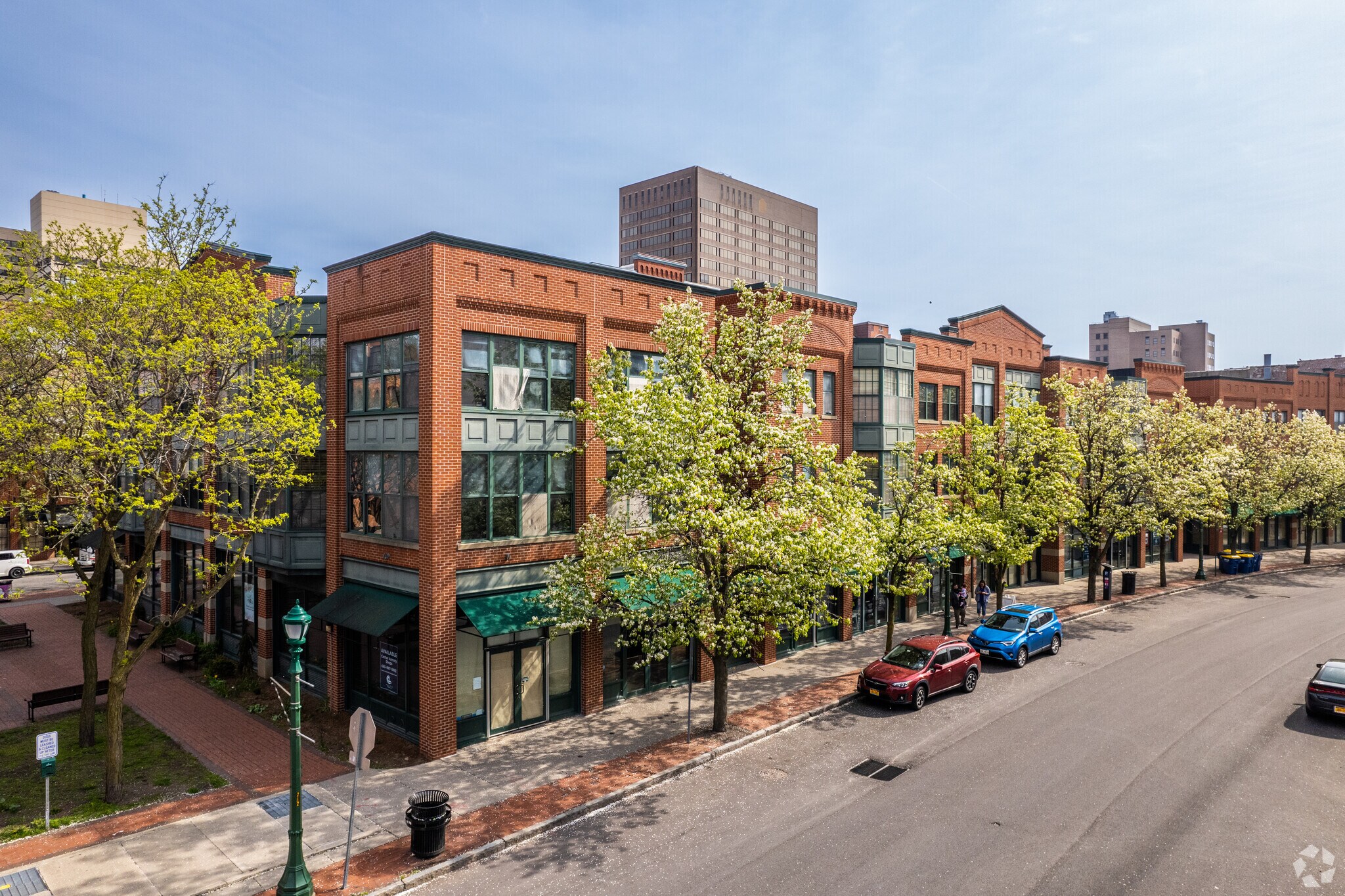 121191 Walton St Syracuse, NY 13202 Retail Property for Lease on