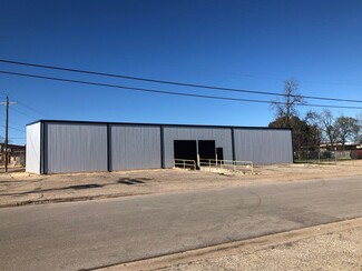 Conroe, TX Industrial - 100 Sherman St