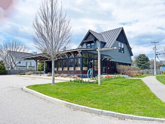 Cape Elizabeth, ME Restaurant - 517 Ocean House Rd