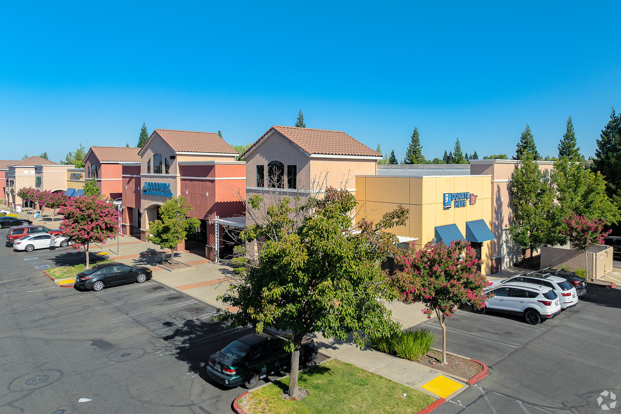 9400 Fairway Dr, Roseville, CA for Rent