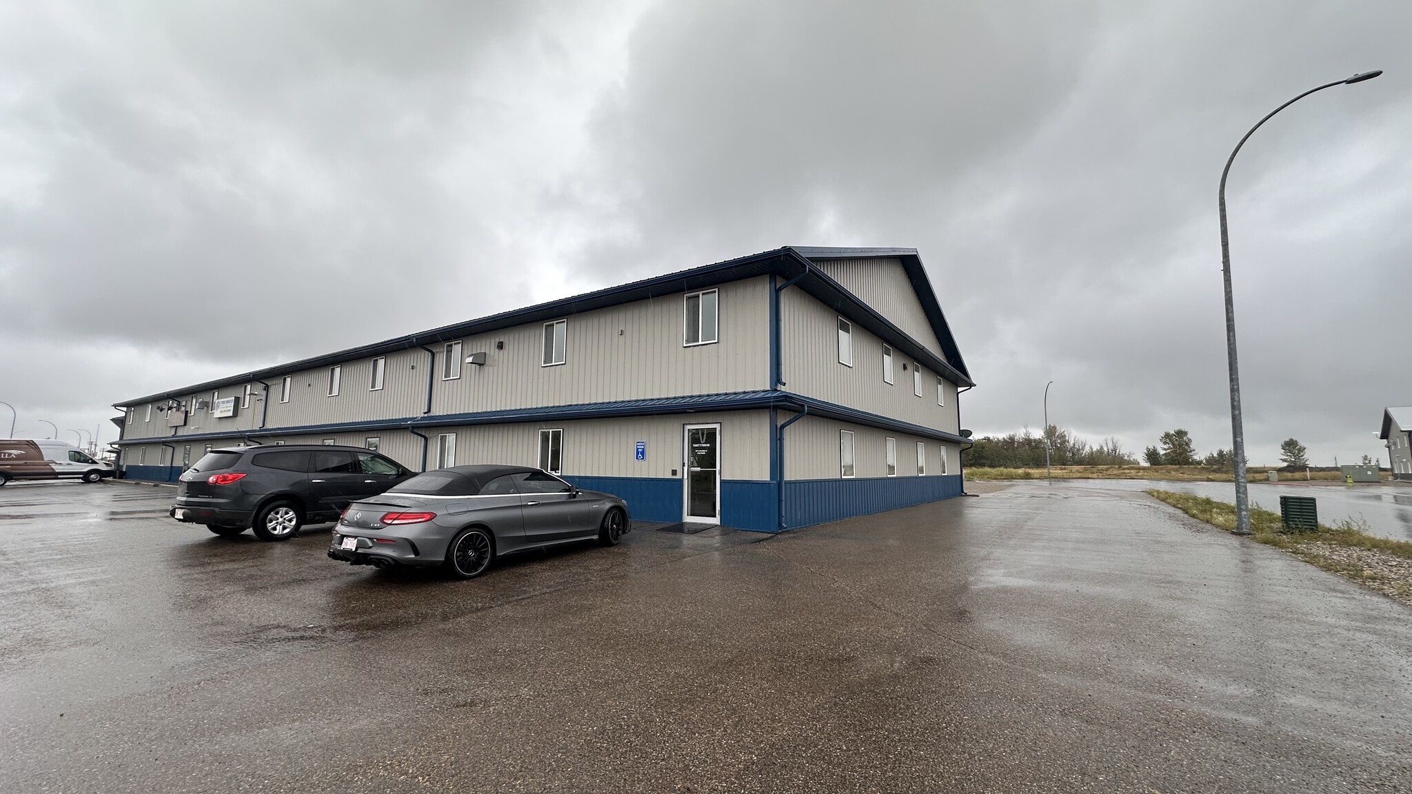 202A Canal blvd, Strathmore, AB for Sale