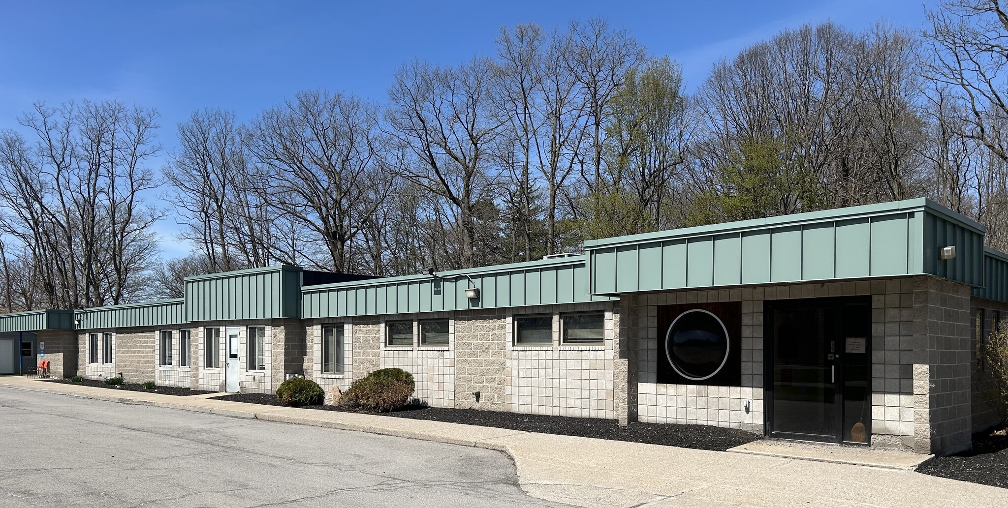 2 Tountas Ave, Le Roy, NY for Sale