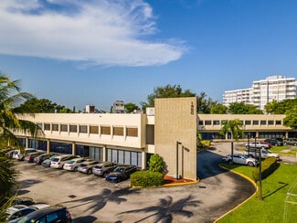 North Miami Beach, FL Office, Office/Medical - 1380 NE Miami Gardens Dr