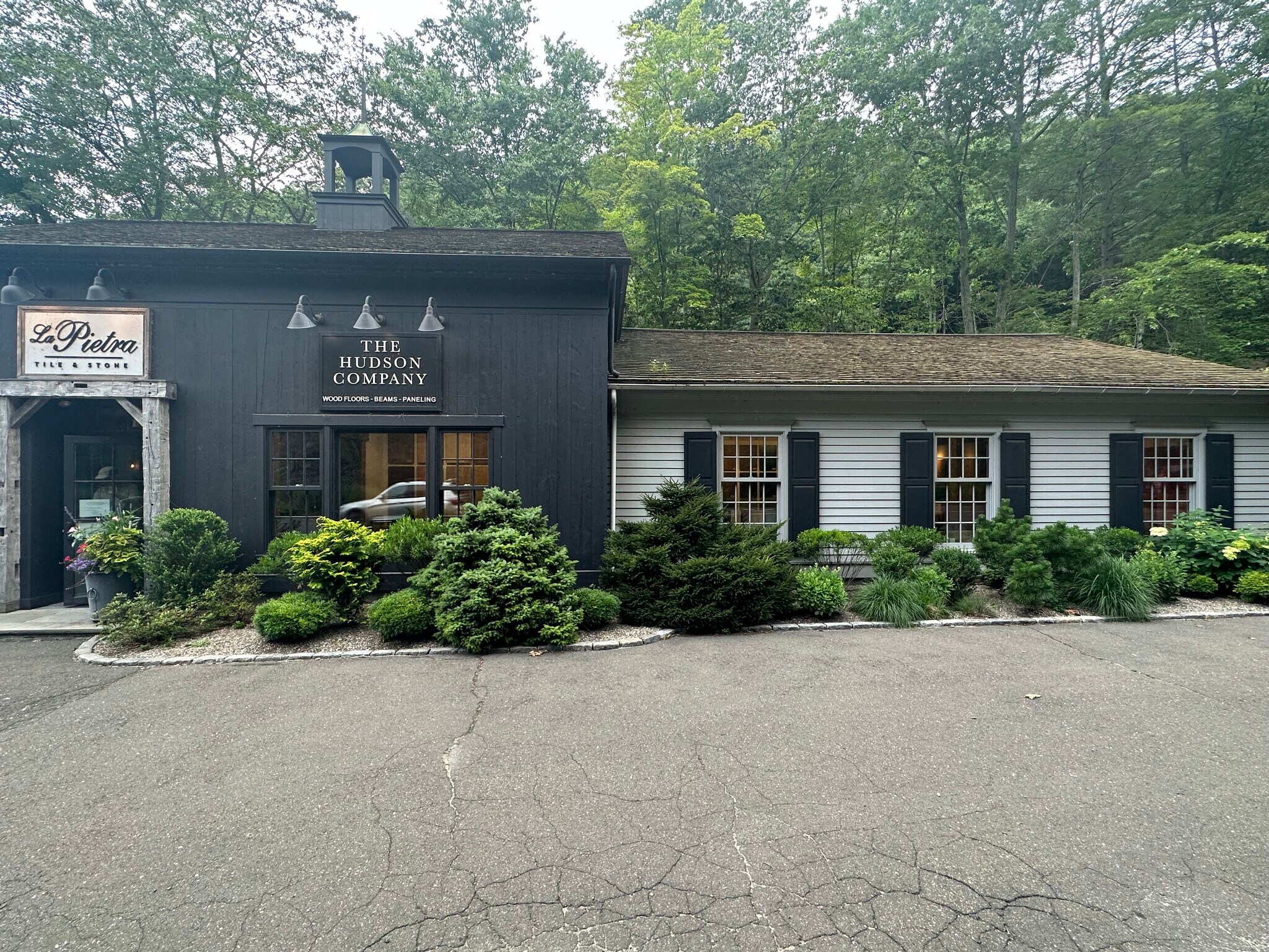 139 Ethan Allen Hwy Ridgefield, CT 06877 Office Property for Lease on